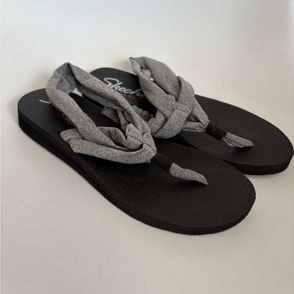 Skechers meditation yoga foam studio kicks sandals size 8 black grey - Picture 2 of 7